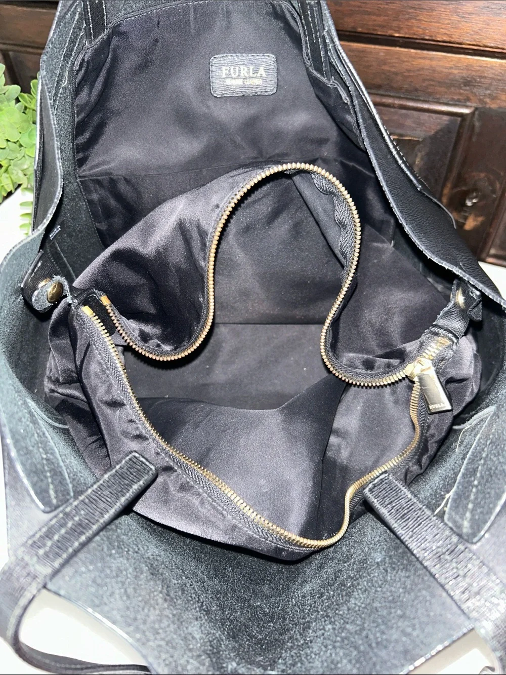 Furla Black Leather Tote with Subtle Logo